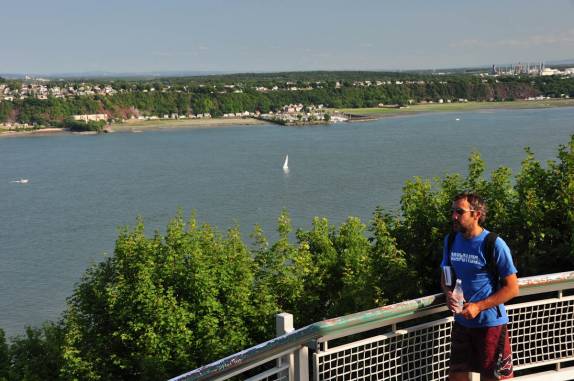 Visto do rio St. Laurent, ou São Lourenço, em Quebec, no Canadá